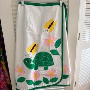 Floral Turtle A-Line Skirt - Green and White